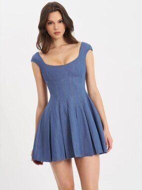 Miss Circle Sada Pleated Denim Mini Dress Medium